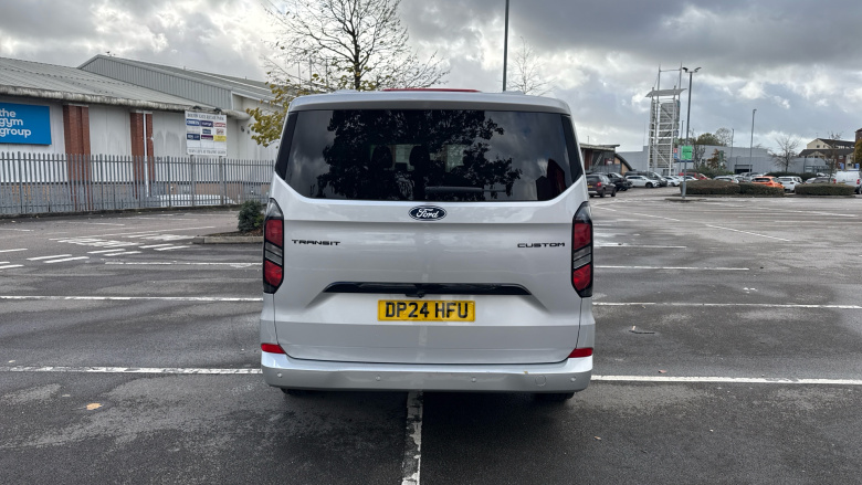 Ford Tourneo Custom 320 L2 Diesel Fwd 2.0 EcoBlue 136ps H1 Titanium 8 seater Auto